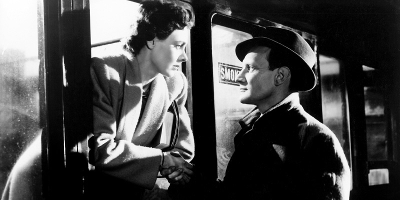 Still of actors in film Brief Encounter