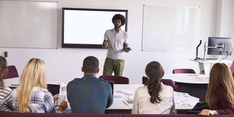 Further education teacher in training